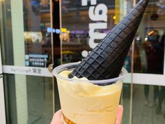 -全家便利店(虹桥路四店)