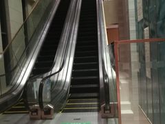 -苏州汇融广场假日酒店