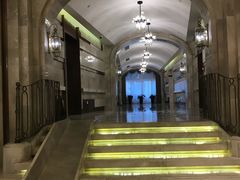 -和颐至尊酒店(上海人民广场南京路步行街店)
