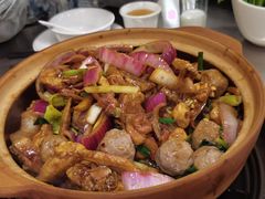 -胡须佬鸡煲四季火锅店(石厦西村直营店)