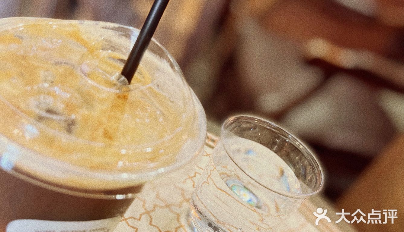 海珠｜同福西旧宅里的咖啡店🤎念旧