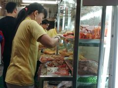 -Bánh Mì Huynh Hoa