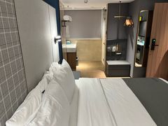 -兰欧酒店(东门罗湖口岸店)