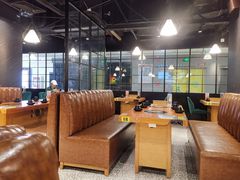 -肥肥虾庄·金牌油焖大虾(杨园滨江时代walk店)