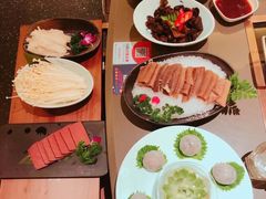 -捞王锅物料理(上海世茂广场店)