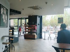 大堂-星巴克臻选(上海长风大悦城店)
