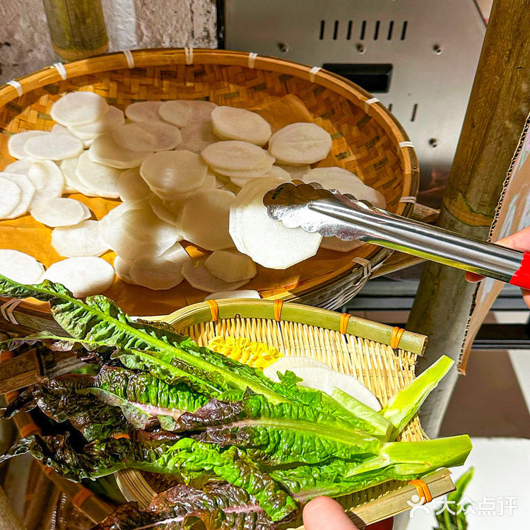 报！！在长沙吃完这顿砂钵菜再走  