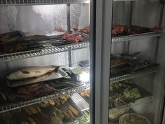 自助取餐区-百盛·牟平烧烤·养马岛海鲜(宁海大街店)