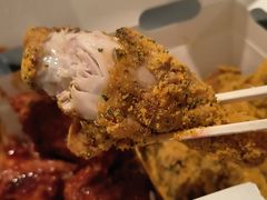 -BHC炸鸡(明洞总店)