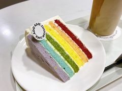 彩虹蛋糕-ADO KAFE(大学城店)