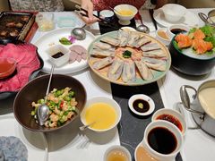 -红鼎豆捞·非遗鲍皇汤火锅(宝丰路店)