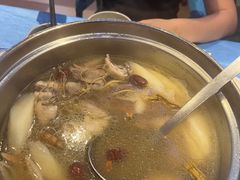 -千岛蚝高压锅生蚝·人参火锅(白云万达店)