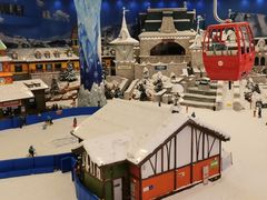 -长沙湘江冰雪世界