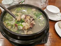 -老猎户炭火锅羊汤(万达店)