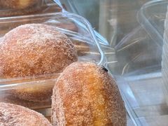 -85度C(生甜甜圈研究工坊·上海平凉店)
