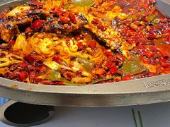 -江边城外烤全鱼(世茂广场店)