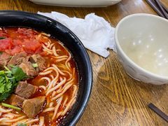 -李先生牛肉面大王(北京站售票厅餐厅)