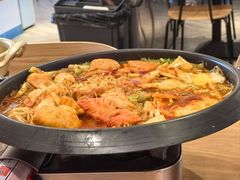 -WOW LUCKY创意韩料(龙阳广场店)