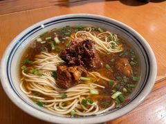 -矮子粉店1985·长沙米粉(湘春路店)