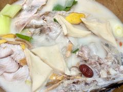 -滇香肴·云南菜蒸汽石锅鱼(云南北路店)