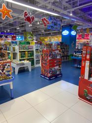 -玩具反斗城(王府井购物中心店)