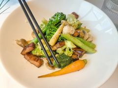 -静香HOUSE·全时段融合餐厅(七星欢乐颂店)
