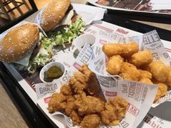 -The Habit Burger Grill 哈比特汉堡(复兴soho店)