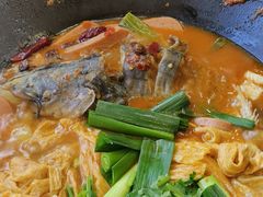 -老刘生态大鱼坊铁锅炖鱼(赛马场店)