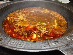 炝香红锅-大鱼山房鱼头火锅(老字号品质店)