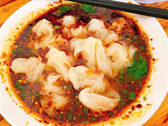 鸳鸯抄手(燕岗路店)-"说实话我都不知道我队友是怎么找到这家店的.