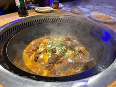 -山里屯铁锅炖·东北菜(康桥店)