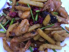 -小鱼儿海鲜港(新村十区店)