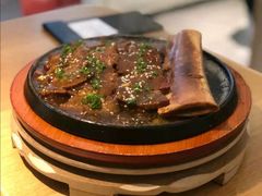 牛肋骨-水上明月·湖景餐厅