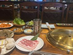 -小花花炭火烤肉·十五年延吉风味(左家庄店)