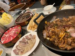 -胡须佬鸡煲四季火锅店(石厦西村直营店)