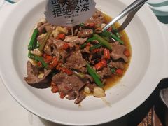 -佬麻雀·剁椒鱼头(京基KK One店)