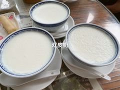 -周大娘牛乳(旧寨古村总店)