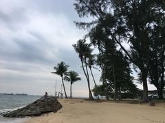 -东海岸人工湖美食村