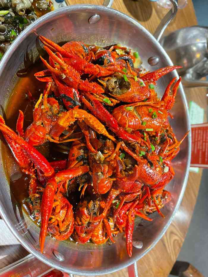 虾小龙老长沙龙虾馆(五一广场店)-"在湖南玩必须吃小龙虾啊～被炒上天