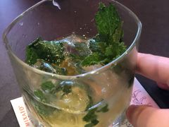 -星巴克臻选(上海合生汇1F店)