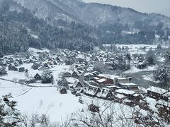 -白川乡与五箇山的合掌构造村落