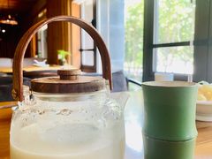 龙井鲜奶茶-竹里馆 ·茶食(奥体店)