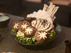 菌菇拼盘-湊湊火锅·茶憩(和平大悦城店)