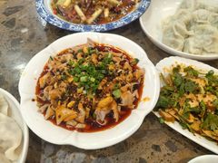 -周家大连水饺(美专校街店)