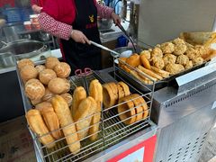 -江三王记牛杂馆(总店)