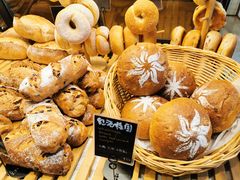 -Dough&Joe团憩(瑞虹天地月亮湾店)