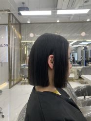 -5M HAIR SALON