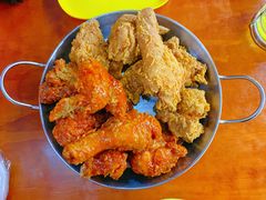 双拼炸鸡半半-BHC炸鸡(明洞总店)