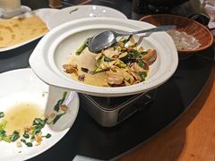 -黄泥岗·地道湖北菜(奥特莱斯店)