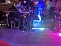 -滨海欢乐昔唐酒吧(财富星座店)